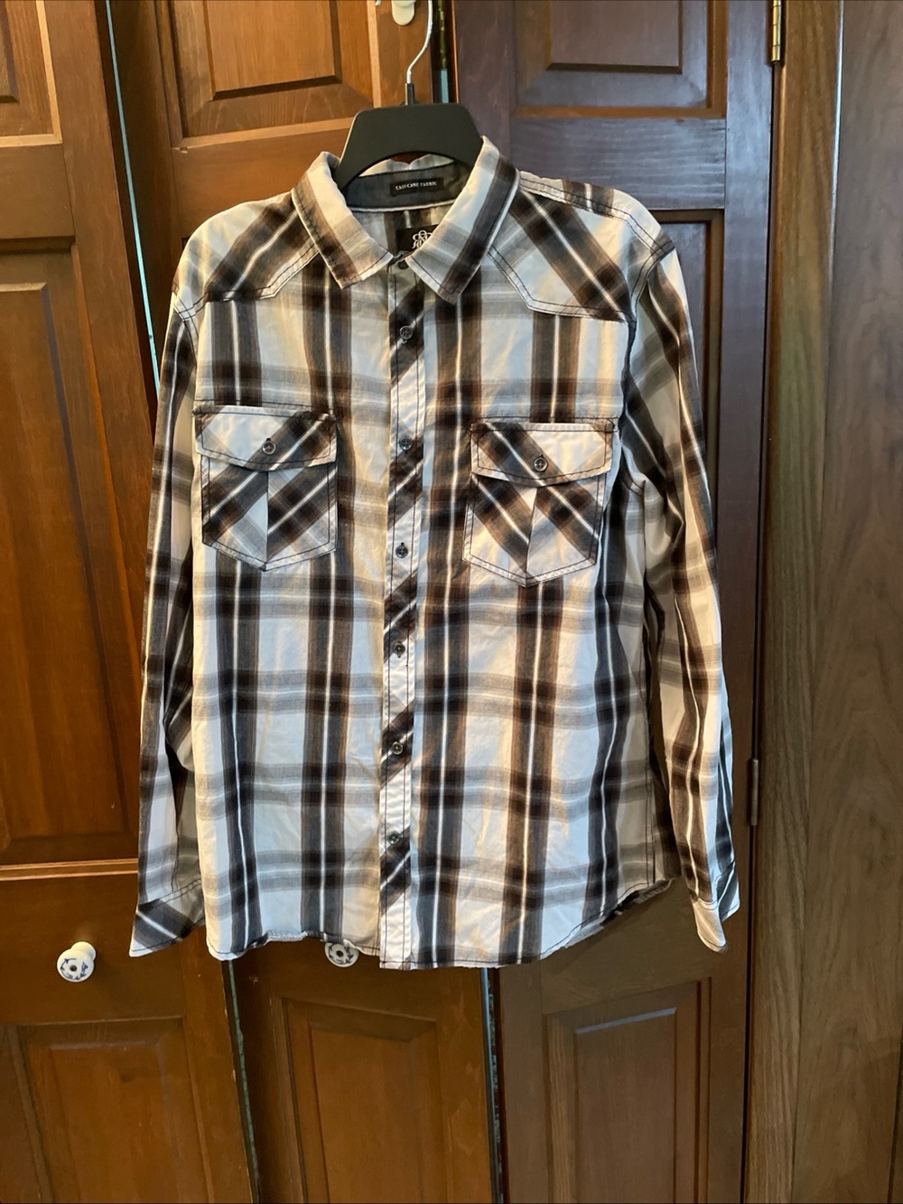 Rock & Republic Black & White Plaid Button-Down Shirt